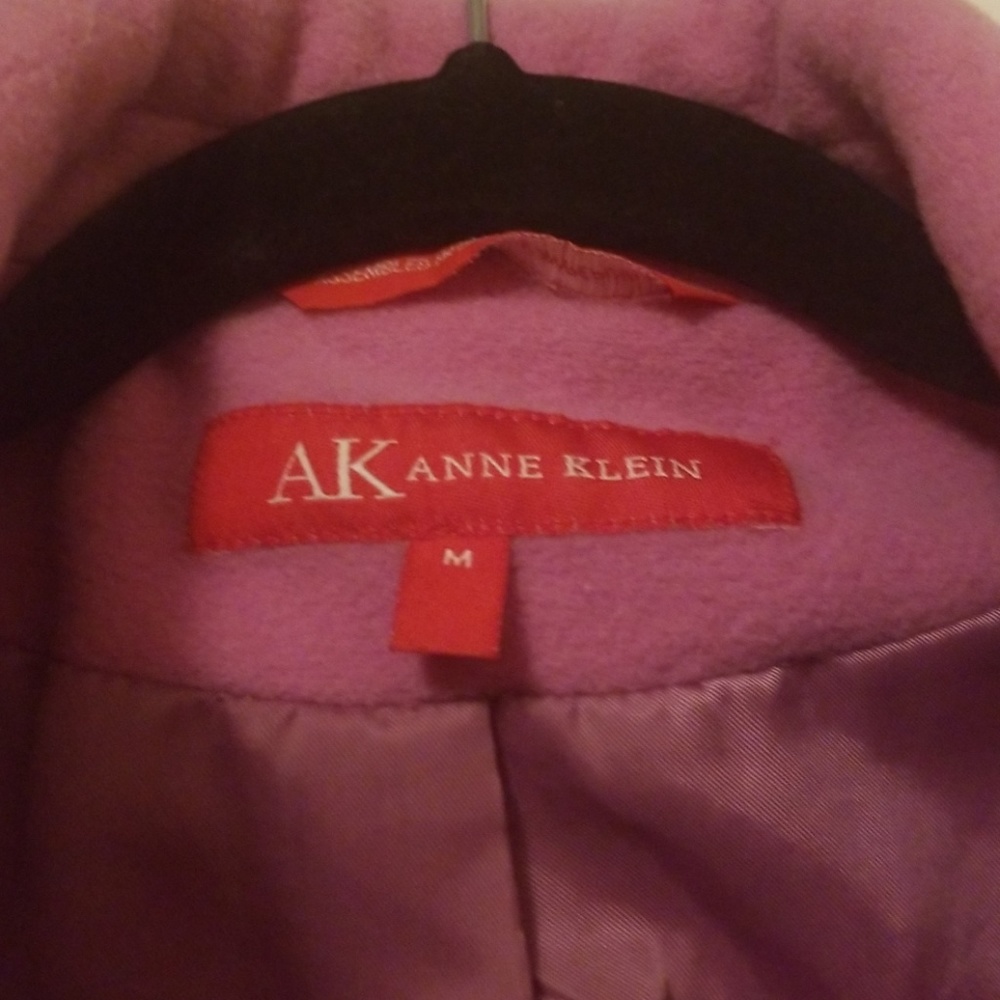 SOLD ***Anne Klein coat - Picture 2 of 7